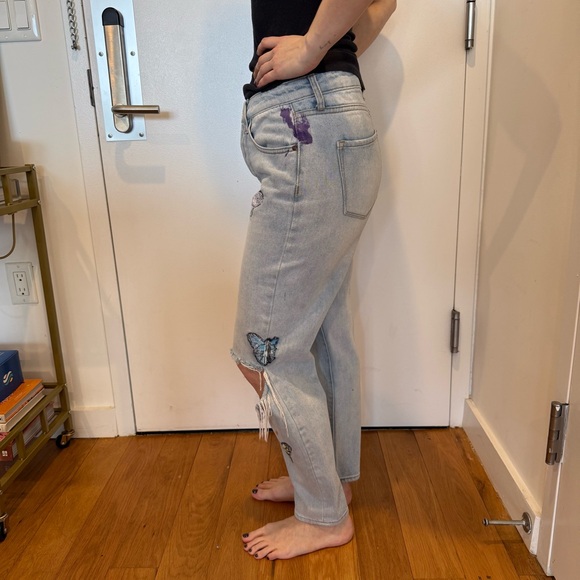 Vintage RSQ Light Blue Distressed Butterfly Boyfriend Jeans - Picture 3 of 7